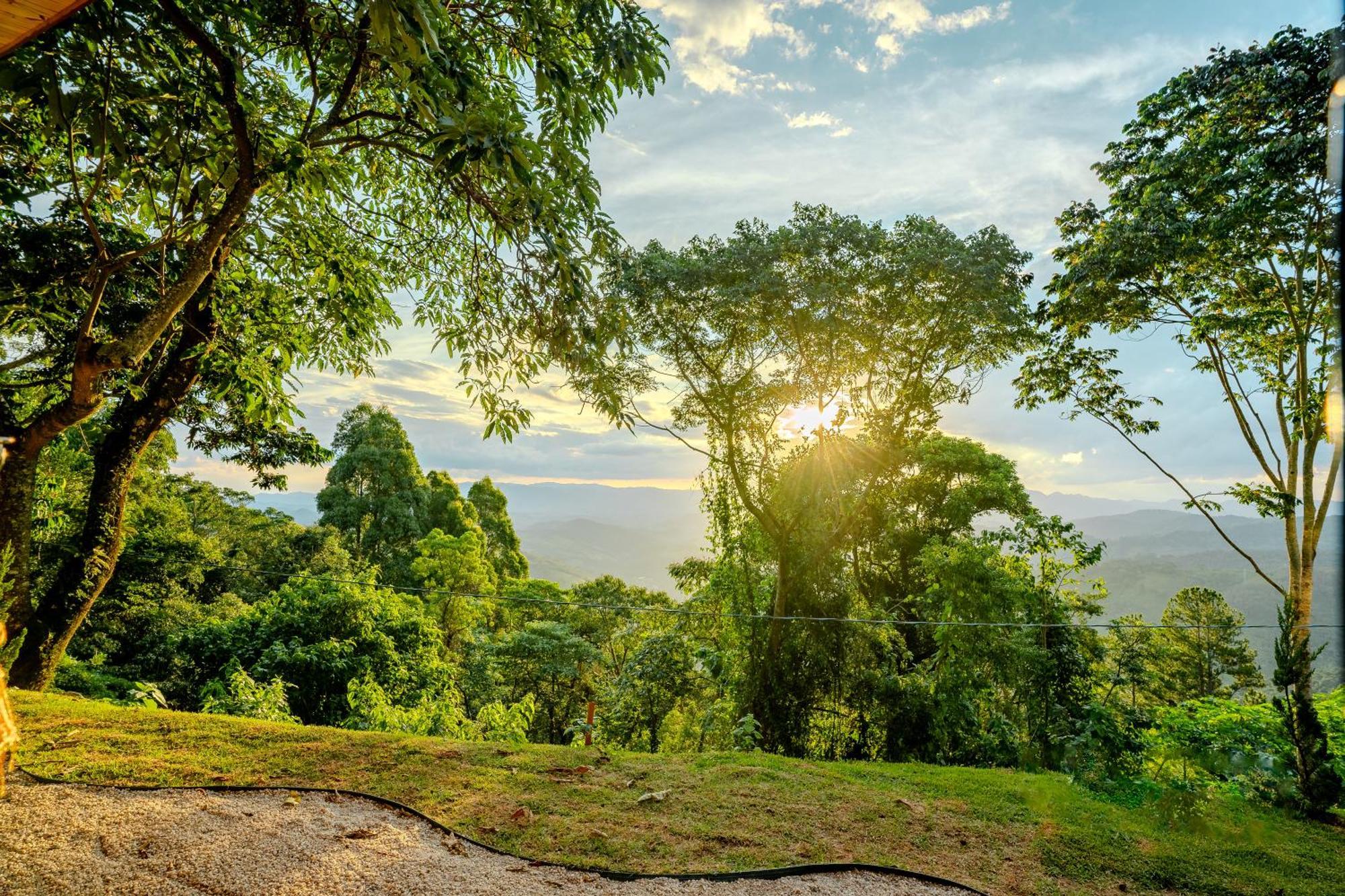 Chalé Nas Montanhas Em *